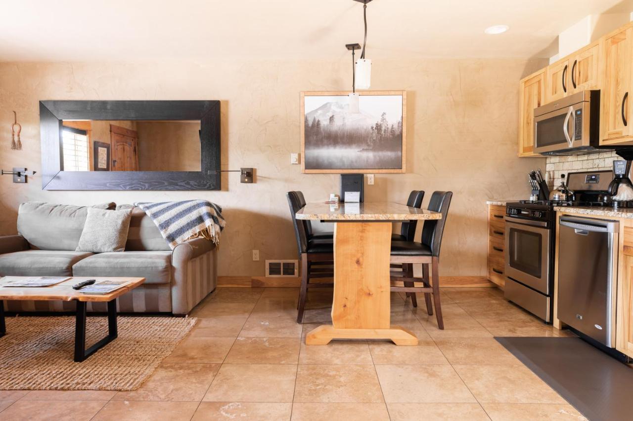 Wall Street Suites เบนด์ ภายนอก รูปภาพ