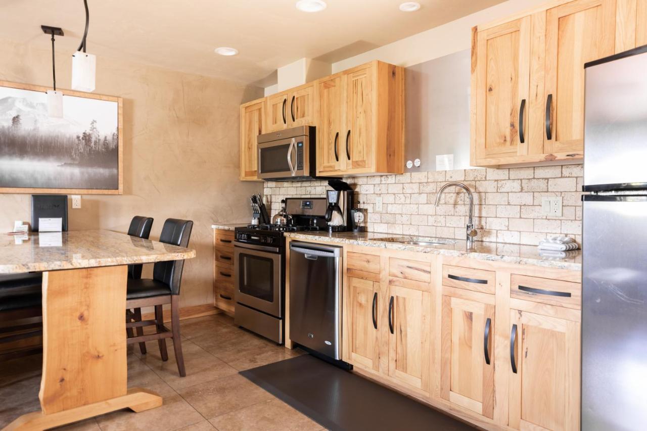 Wall Street Suites เบนด์ ภายนอก รูปภาพ