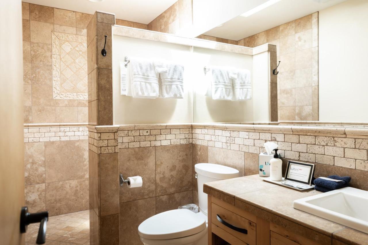 Wall Street Suites เบนด์ ภายนอก รูปภาพ