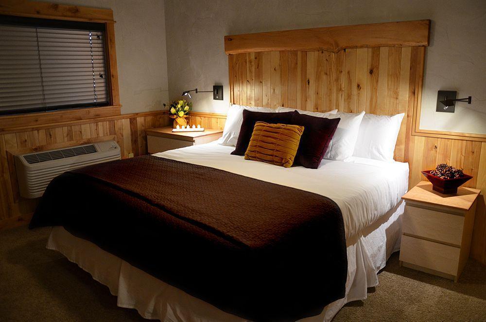 Wall Street Suites เบนด์ ภายนอก รูปภาพ