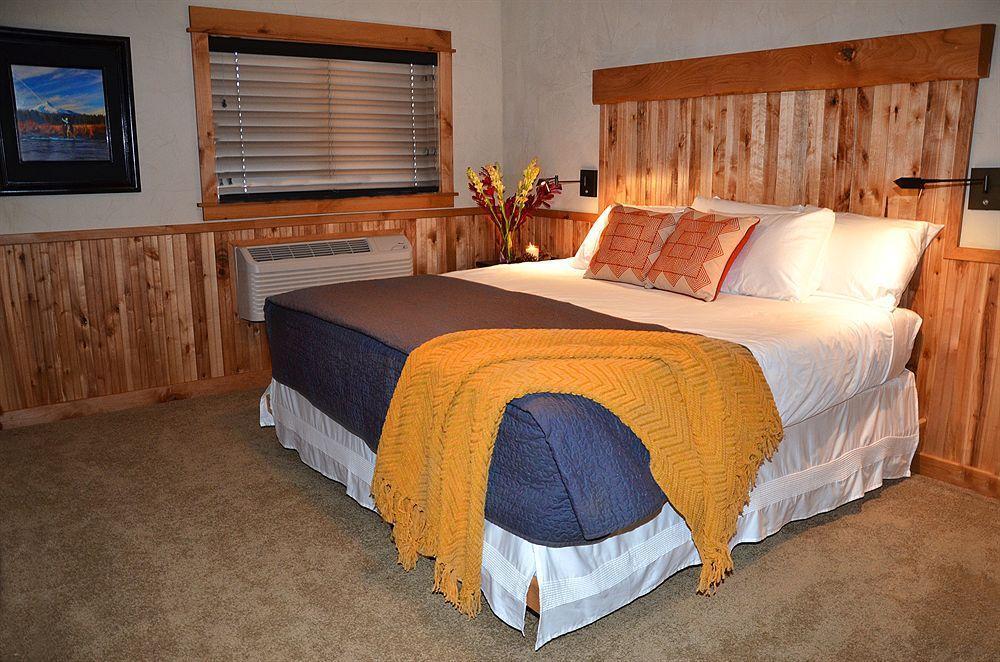 Wall Street Suites เบนด์ ภายนอก รูปภาพ