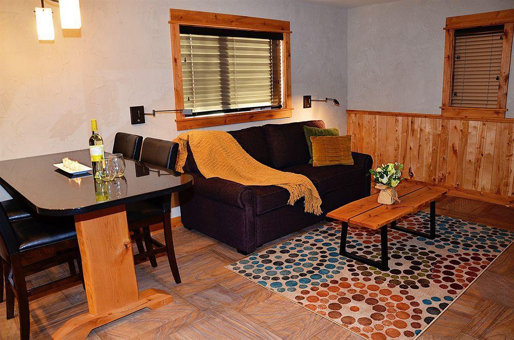 Wall Street Suites เบนด์ ภายนอก รูปภาพ