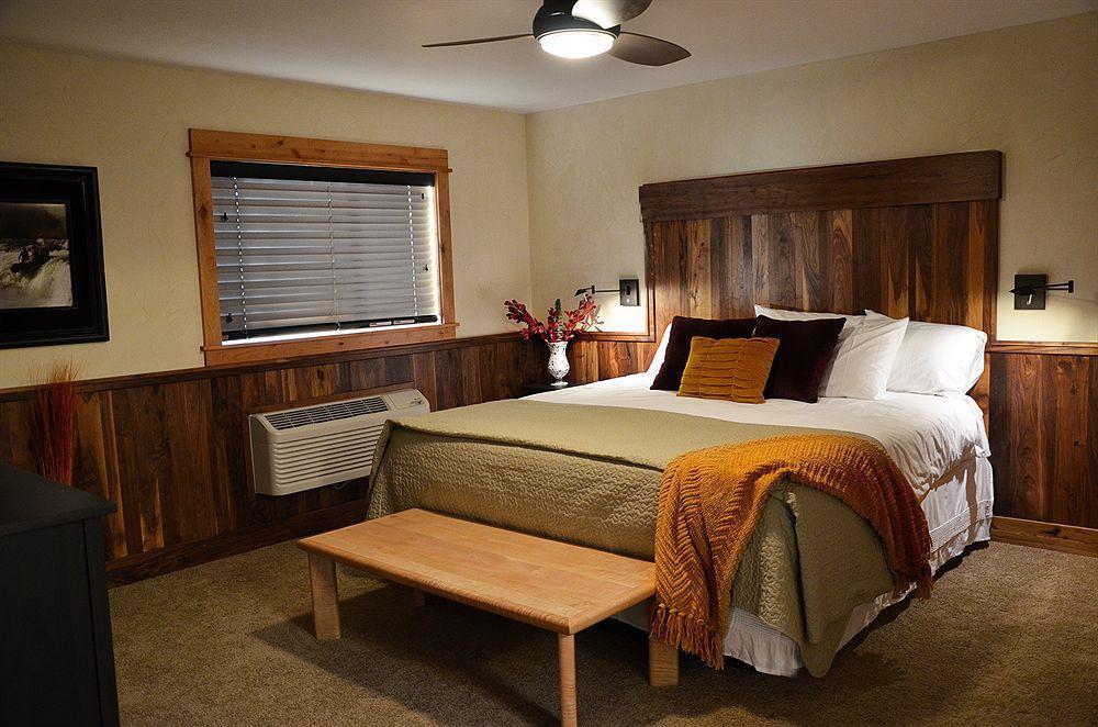 Wall Street Suites เบนด์ ภายนอก รูปภาพ